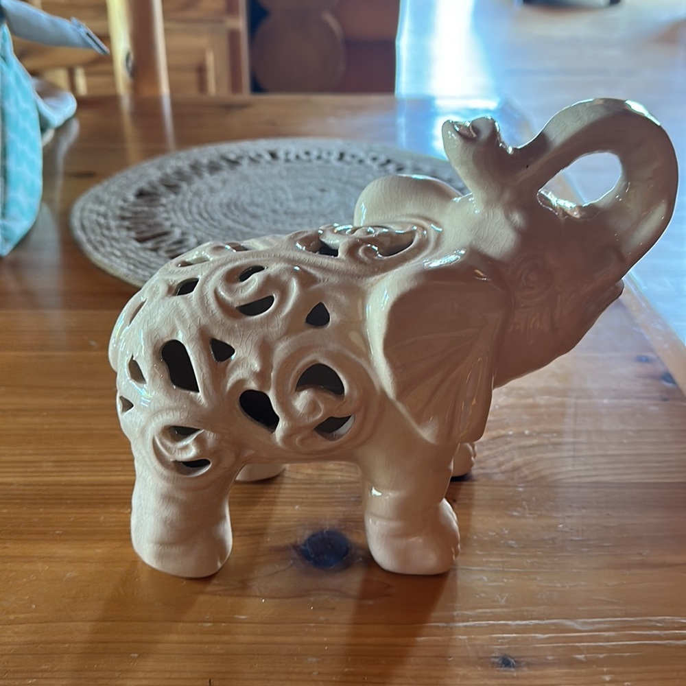 Elephant ceramic - Picture 3 of 3